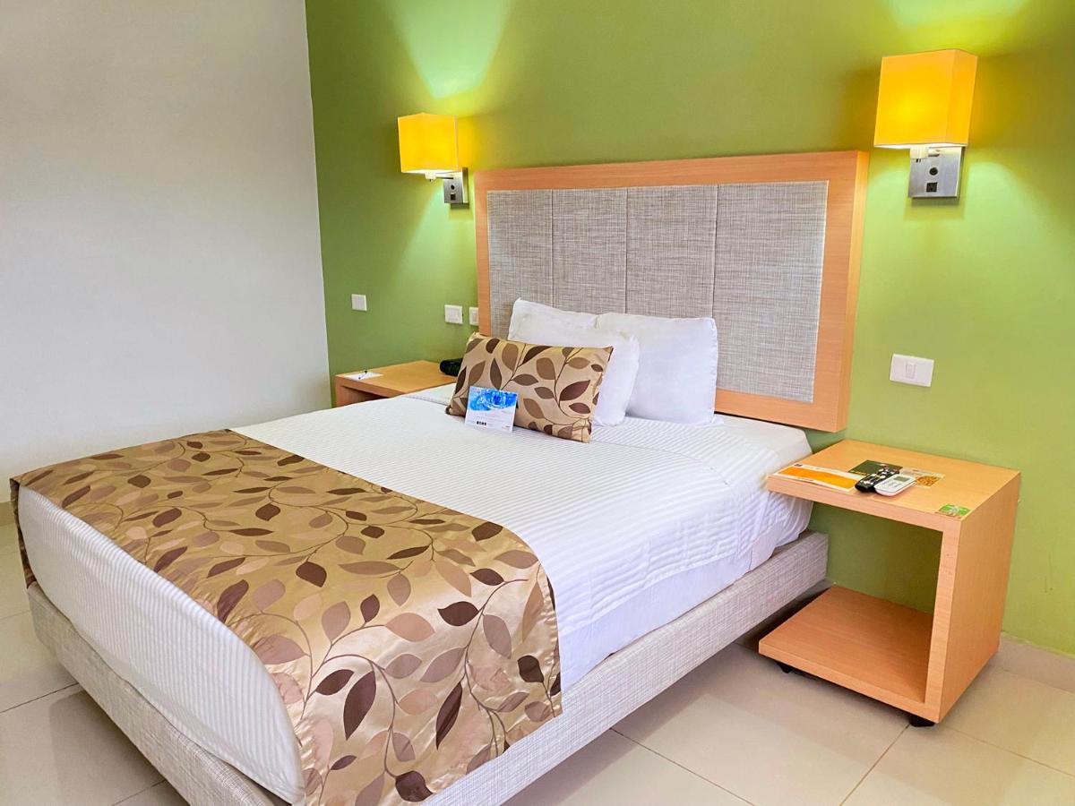 Sleep Inn Culiacán Zewnętrze zdjęcie
