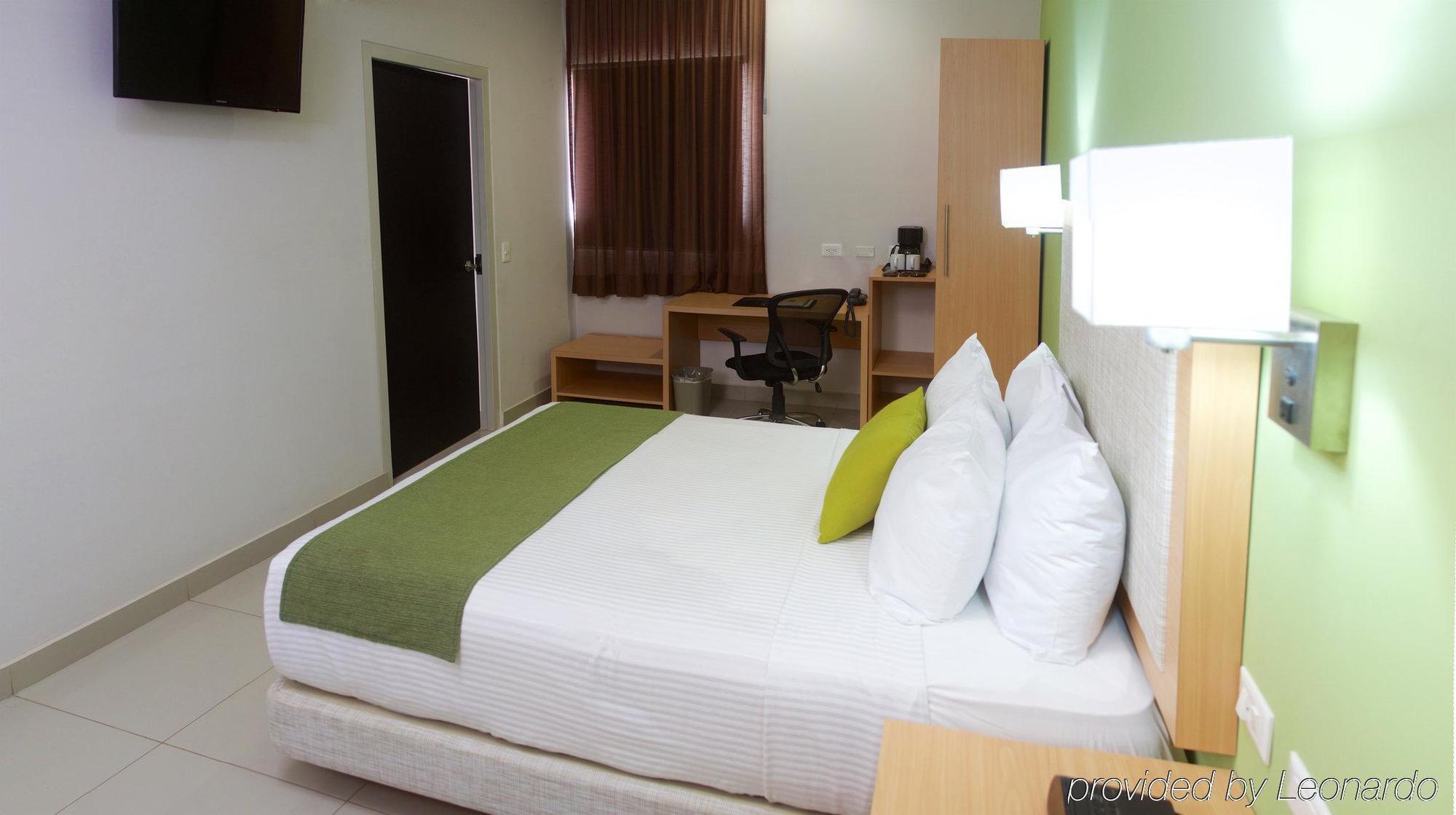 Sleep Inn Culiacán Zewnętrze zdjęcie